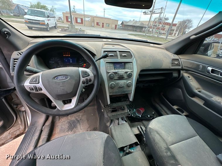 image for item IB9348 2014 Ford Explorer Police Interceptor SUV