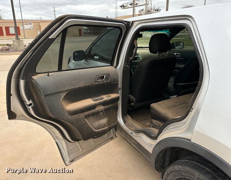 image for item IB9348 2014 Ford Explorer Police Interceptor SUV