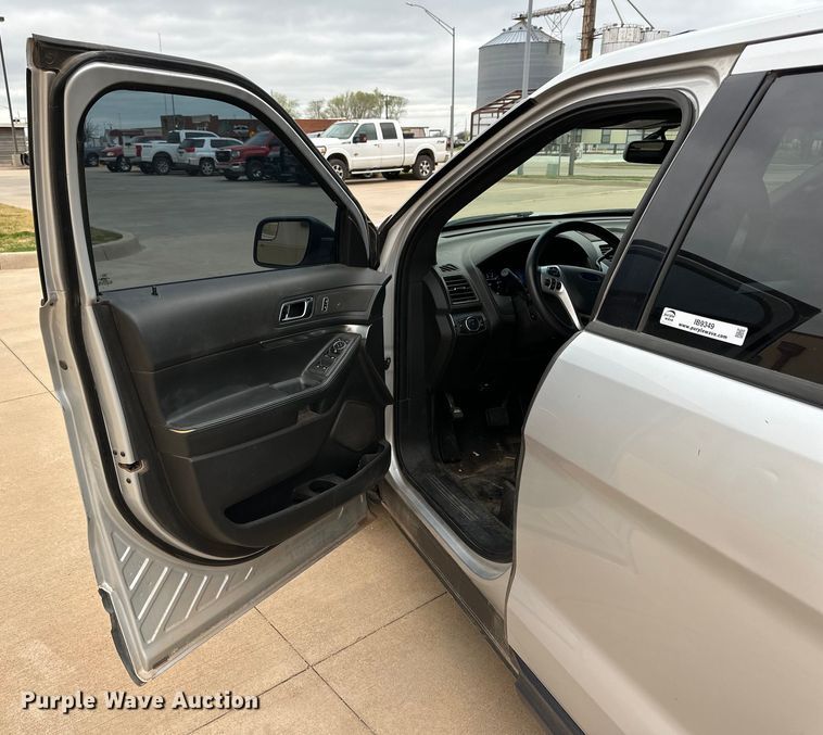 image for item IB9349 2015 Ford Explorer Police Interceptor SUV