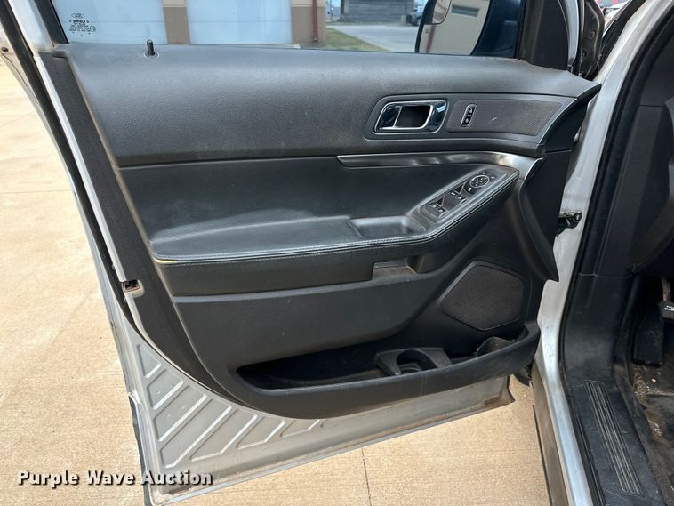 image for item IB9349 2015 Ford Explorer Police Interceptor SUV