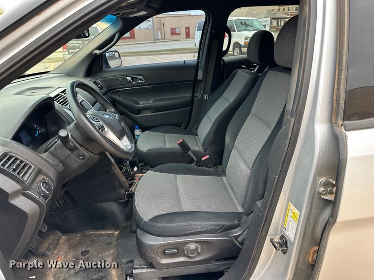 image for item IB9349 2015 Ford Explorer Police Interceptor SUV