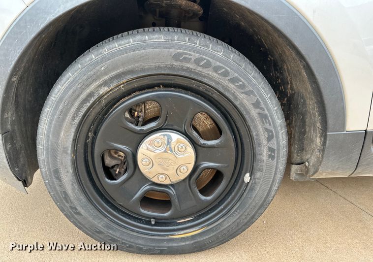 image for item IB9349 2015 Ford Explorer Police Interceptor SUV