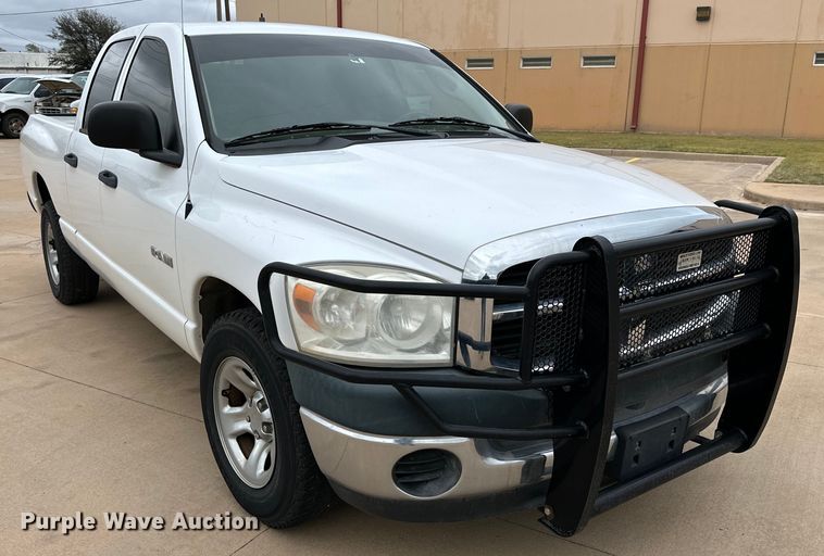 image for item IB9351 2008 Dodge Ram 1500 Quad Cab pickup truck