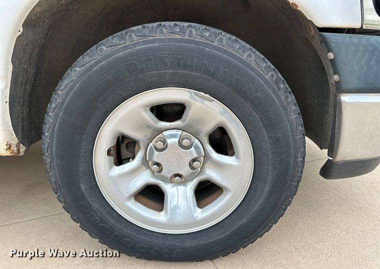 image for item IB9351 2008 Dodge Ram 1500 Quad Cab pickup truck