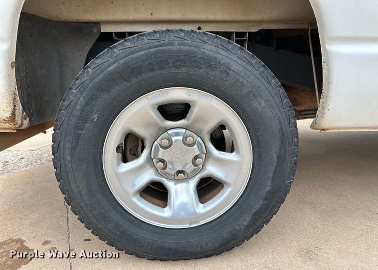 image for item IB9351 2008 Dodge Ram 1500 Quad Cab pickup truck