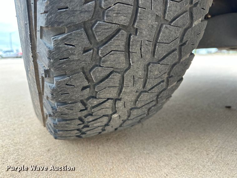 image for item IB9351 2008 Dodge Ram 1500 Quad Cab pickup truck