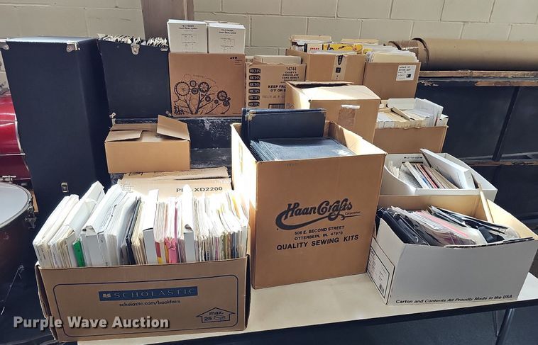 image for item IO9878 Music equipment