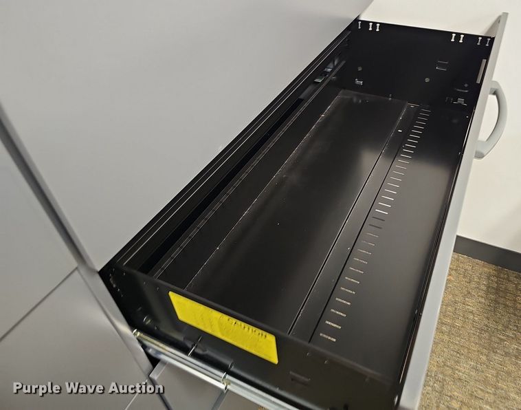 image for item IO9884 (5) filing cabinets