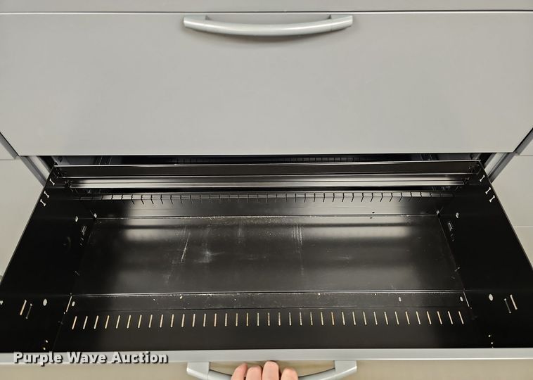 image for item IO9884 (5) filing cabinets