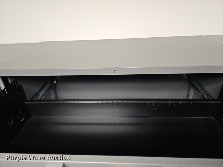 image for item IO9884 (5) filing cabinets