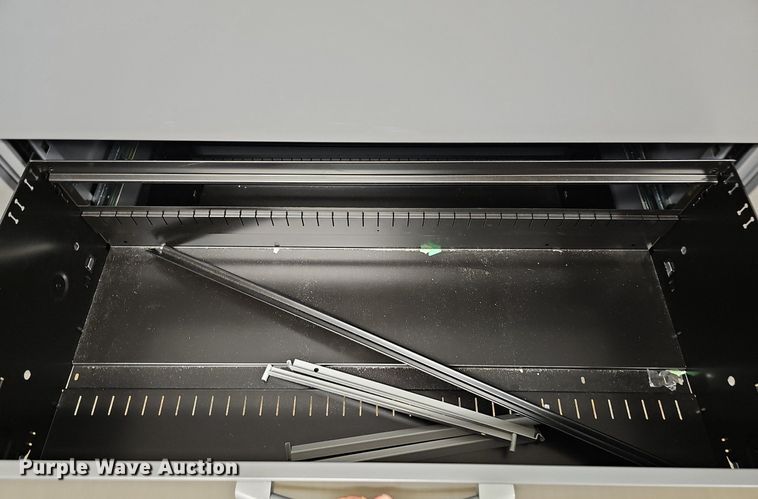 image for item IO9884 (5) filing cabinets