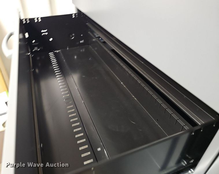 image for item IO9884 (5) filing cabinets