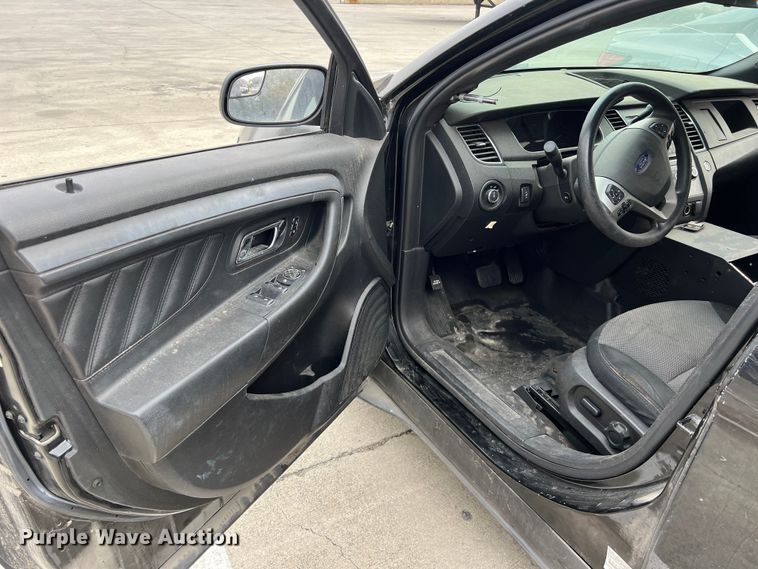 image for item KV9812 2013 Ford Taurus Police Interceptor 