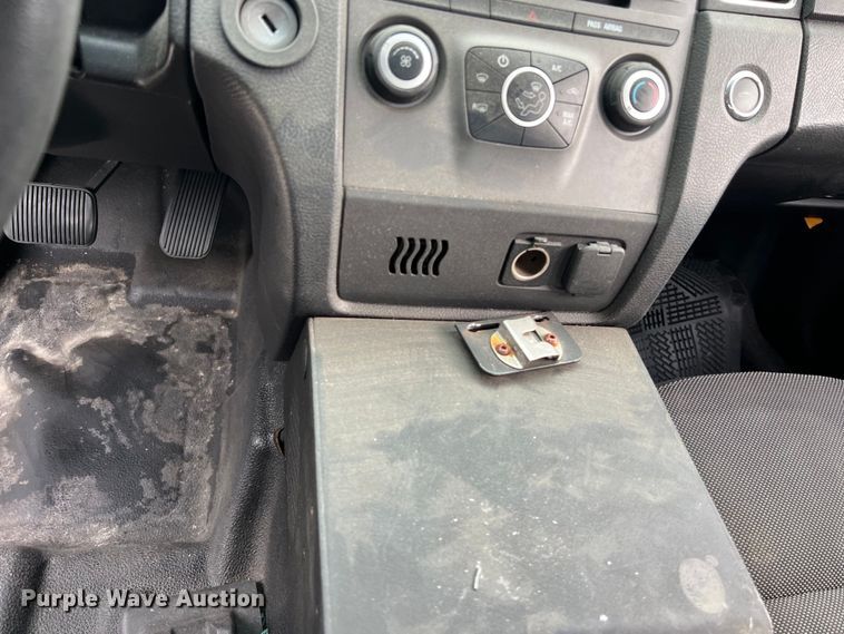 image for item KV9812 2013 Ford Taurus Police Interceptor 