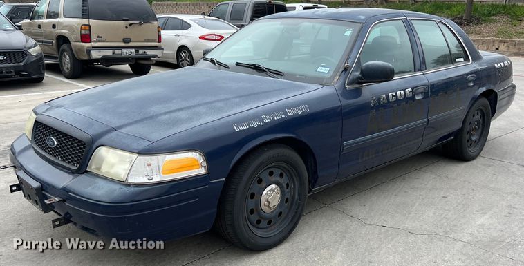 image for item KV9814 2010 Ford Crown Victoria Police Interceptor 