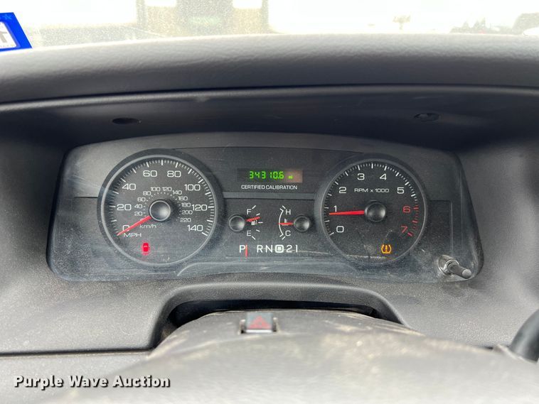 image for item KV9814 2010 Ford Crown Victoria Police Interceptor 