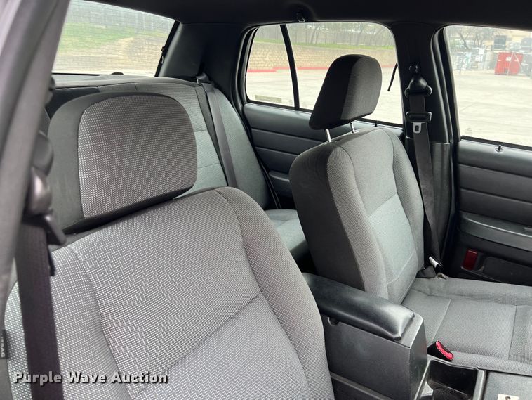 image for item KV9814 2010 Ford Crown Victoria Police Interceptor 