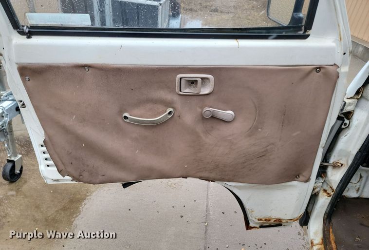 image for item LA9651 1991 Daihatsu HiJet mini truck