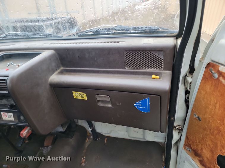 image for item LA9651 1991 Daihatsu HiJet mini truck