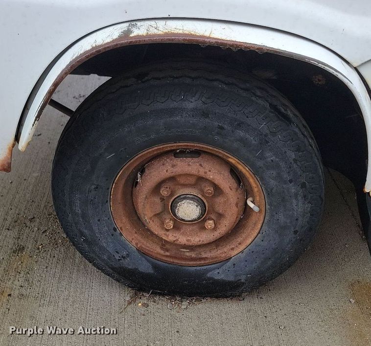 image for item LA9651 1991 Daihatsu HiJet mini truck