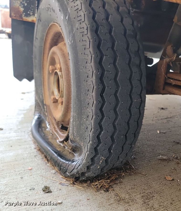 image for item LA9651 1991 Daihatsu HiJet mini truck