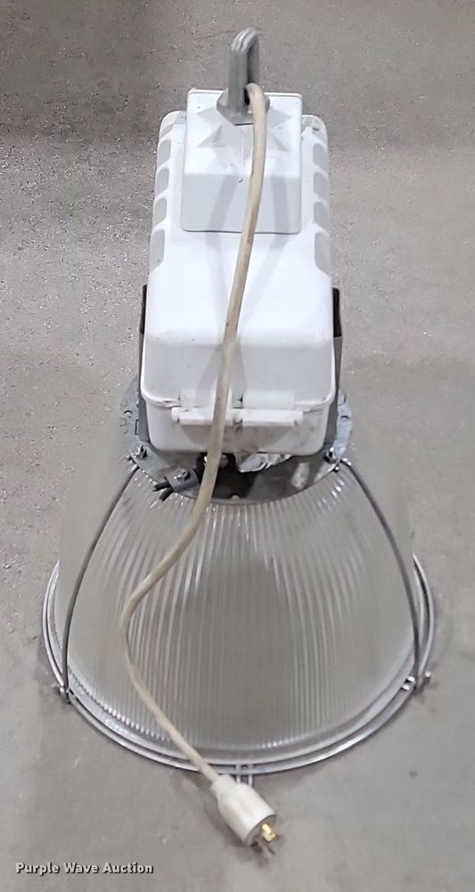 image for item LA9747 (41) Cooper Lighting HSG shop lights