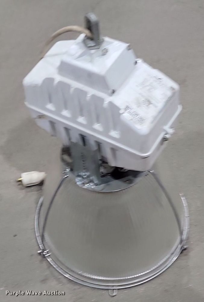 image for item LA9747 (41) Cooper Lighting HSG shop lights