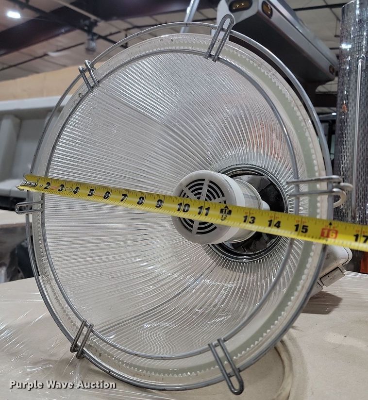 image for item LA9747 (41) Cooper Lighting HSG shop lights