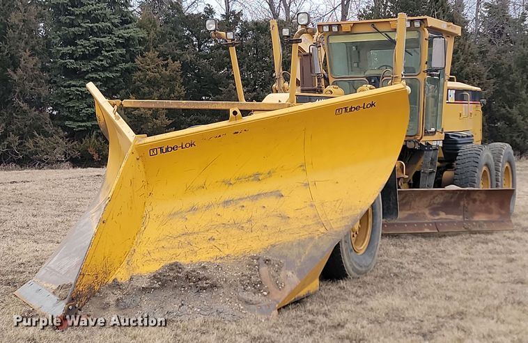 image for item LA9776 2005 Caterpillar 140H VHP Plus motor grader