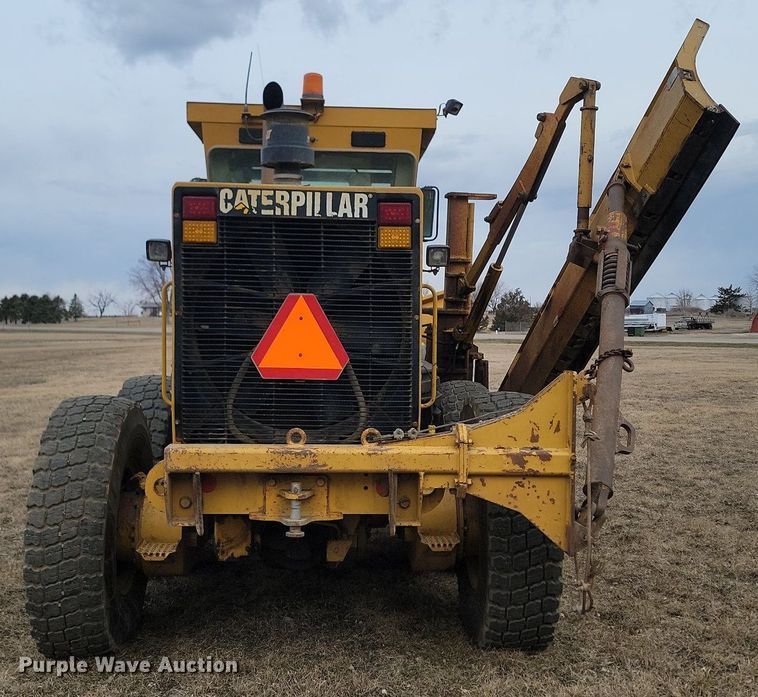 image for item LA9776 2005 Caterpillar 140H VHP Plus motor grader