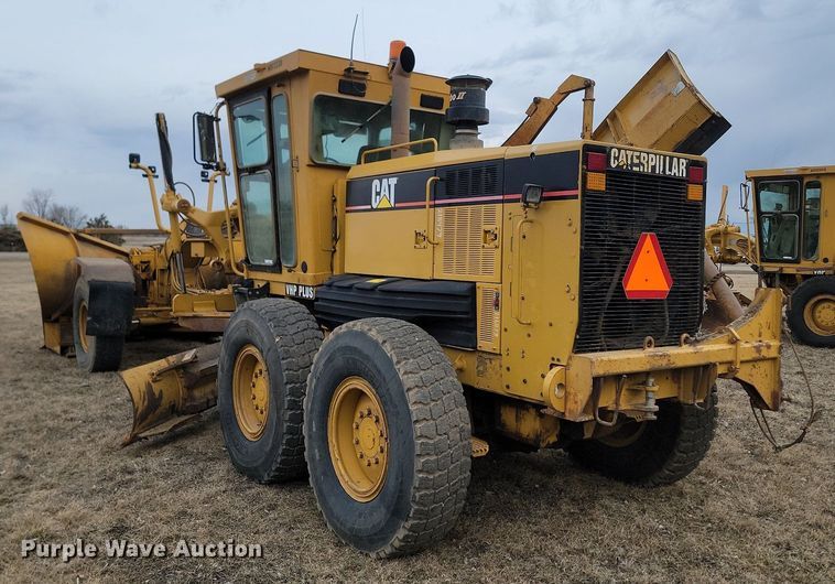 image for item LA9776 2005 Caterpillar 140H VHP Plus motor grader