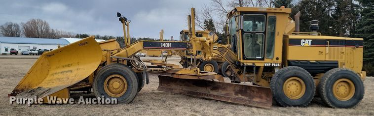 image for item LA9776 2005 Caterpillar 140H VHP Plus motor grader