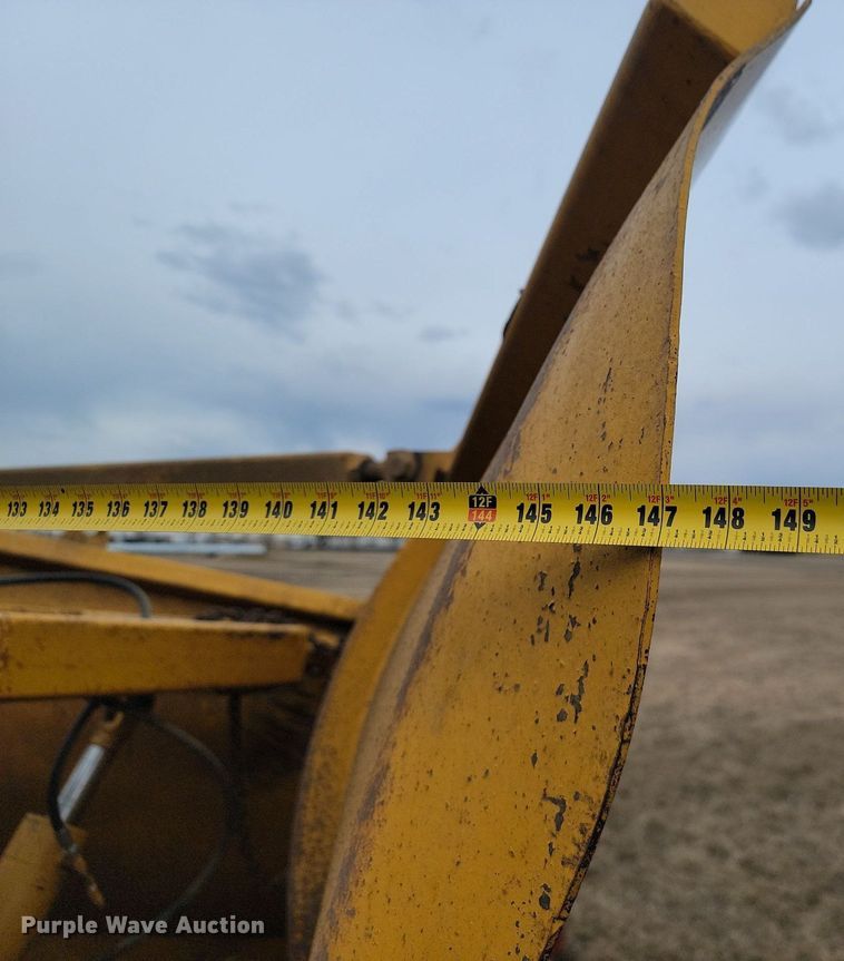 image for item LA9776 2005 Caterpillar 140H VHP Plus motor grader