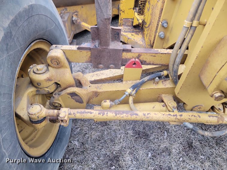 image for item LA9776 2005 Caterpillar 140H VHP Plus motor grader