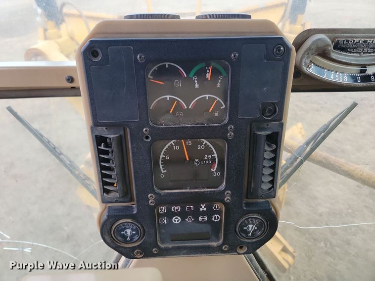 image for item LA9776 2005 Caterpillar 140H VHP Plus motor grader