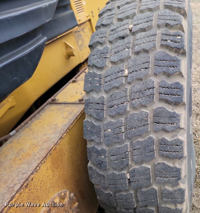 image for item LA9776 2005 Caterpillar 140H VHP Plus motor grader