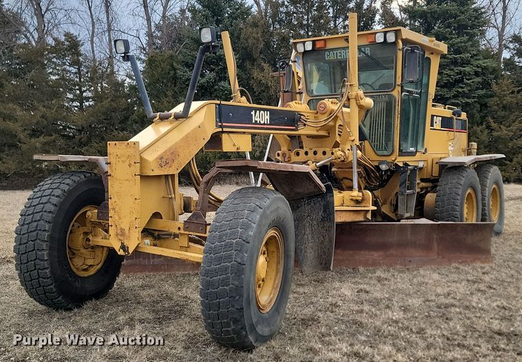 image for item LA9777 2001 Caterpillar 140H VHP motor grader