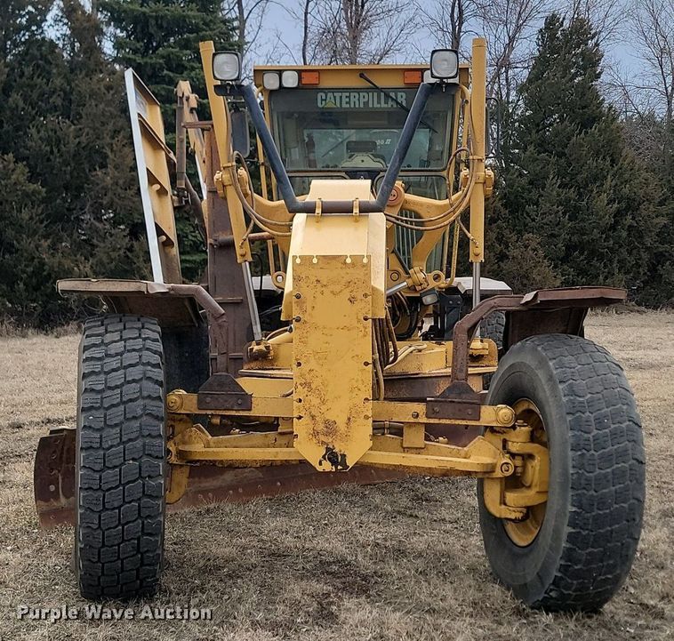 image for item LA9777 2001 Caterpillar 140H VHP motor grader