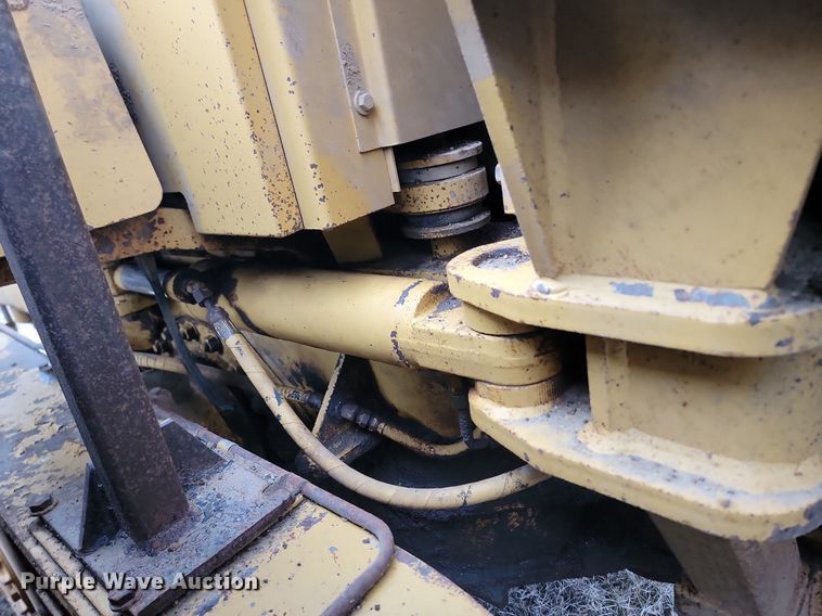 image for item LA9777 2001 Caterpillar 140H VHP motor grader