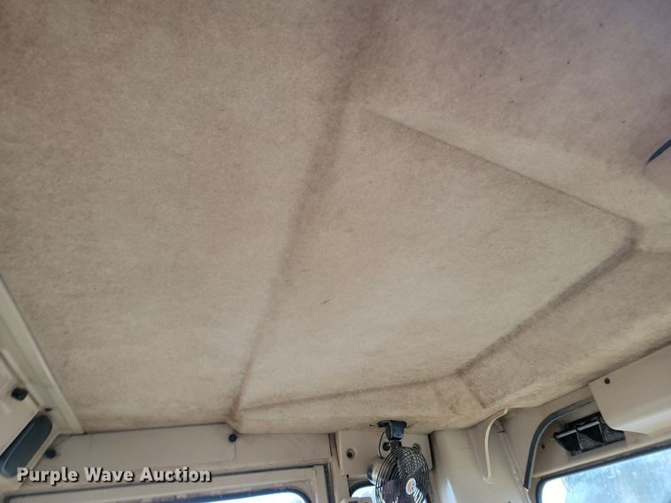 image for item LA9777 2001 Caterpillar 140H VHP motor grader