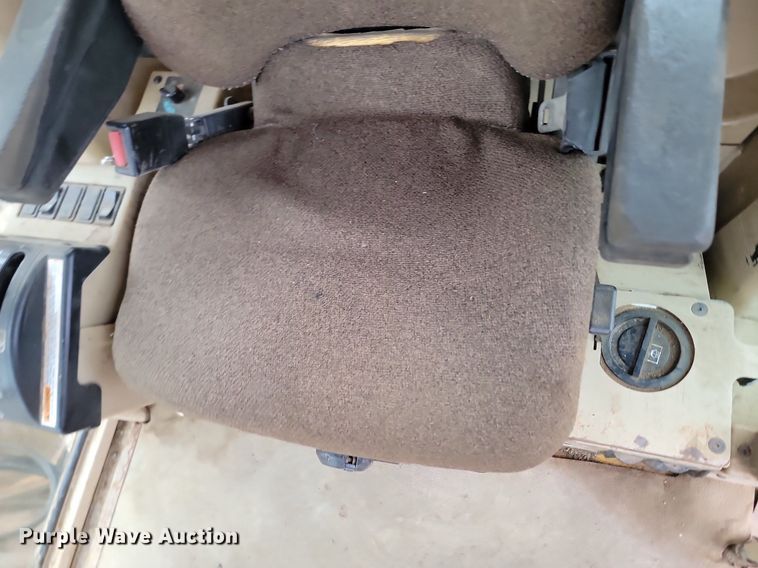 image for item LA9777 2001 Caterpillar 140H VHP motor grader