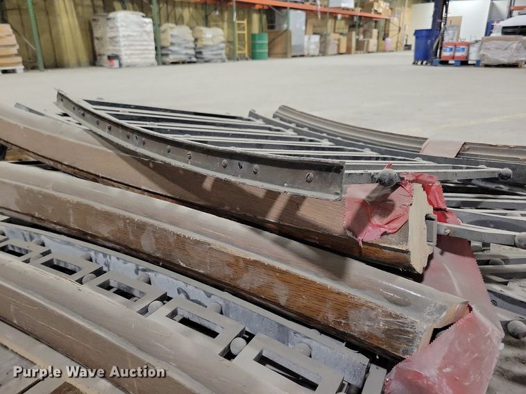 image for item LC9883 Auditorium railing