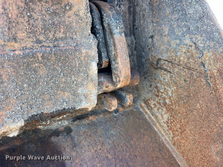 image for item LD9342 1992 International  4700 dump truck