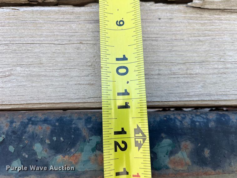 image for item LD9342 1992 International  4700 dump truck