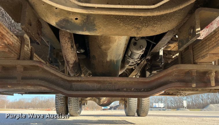 image for item LD9342 1992 International  4700 dump truck