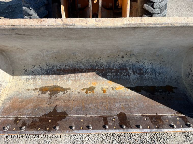 image for item LD9343 2001 Case 521D wheel loader