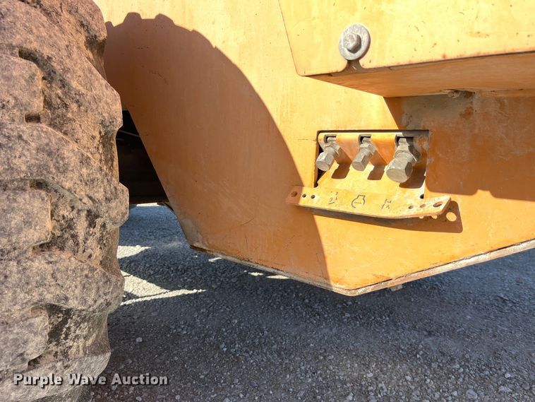 image for item LD9343 2001 Case 521D wheel loader