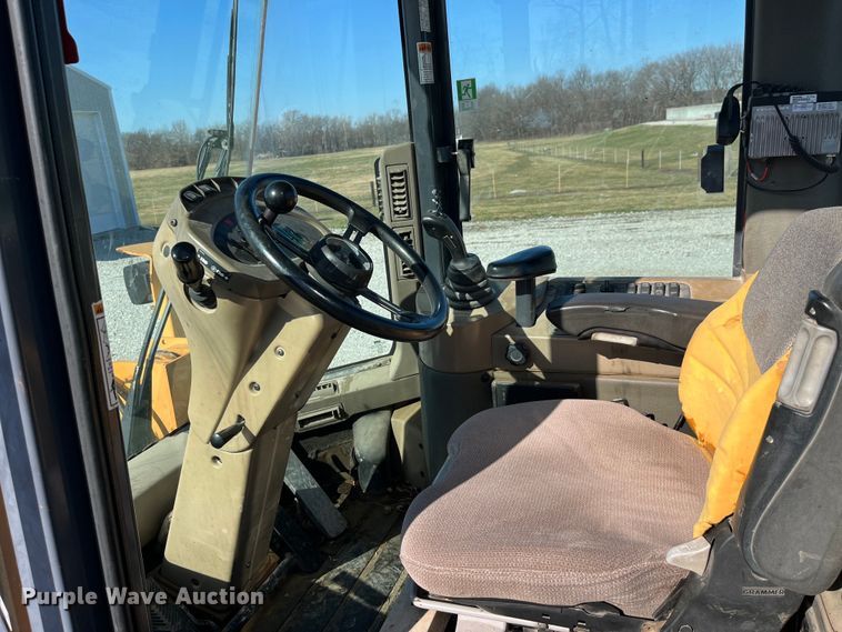 image for item LD9343 2001 Case 521D wheel loader