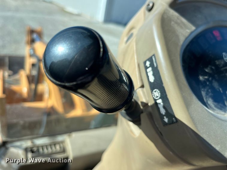 image for item LD9343 2001 Case 521D wheel loader