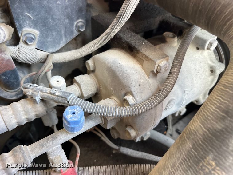 image for item LD9343 2001 Case 521D wheel loader